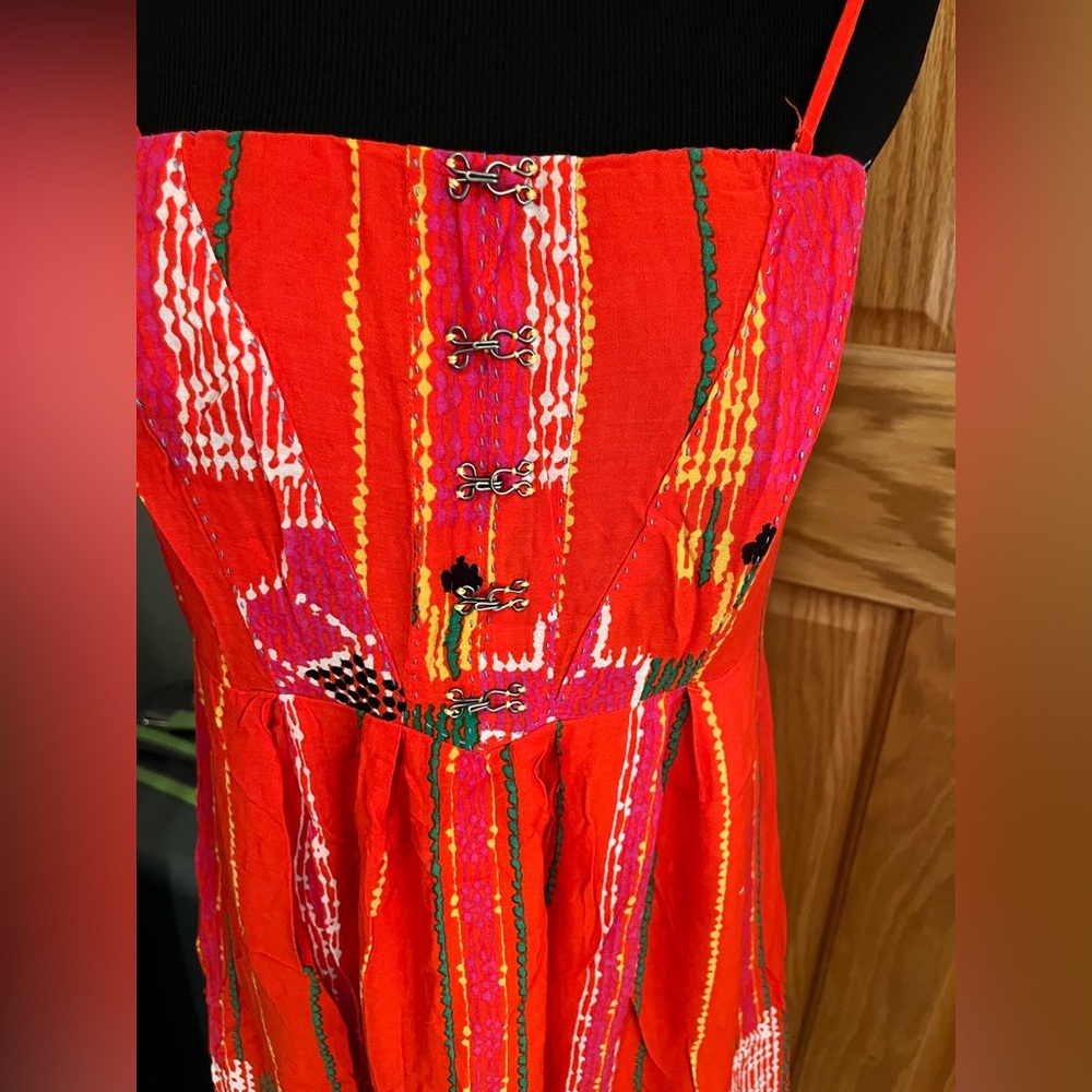 We Vera Dress